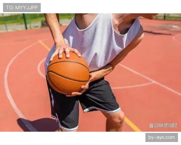 篮球规则解读：投篮犯规的判定与常见争议