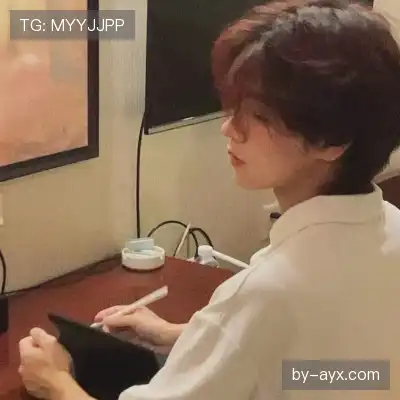 翁纳伶